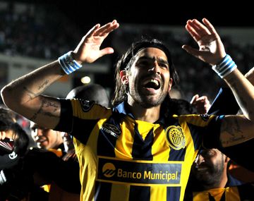 Rosario Central goleó a Argentinos y está en la final