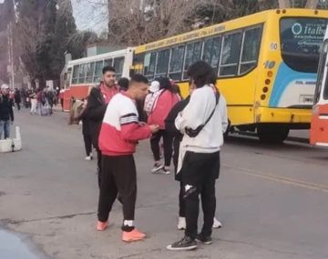 Internas en la barra de Huracán: hubo disparos y un herido de bala