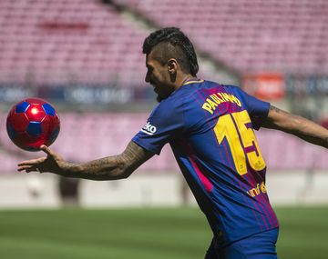 El mediocampista brasileño llega desde el fútbol chino