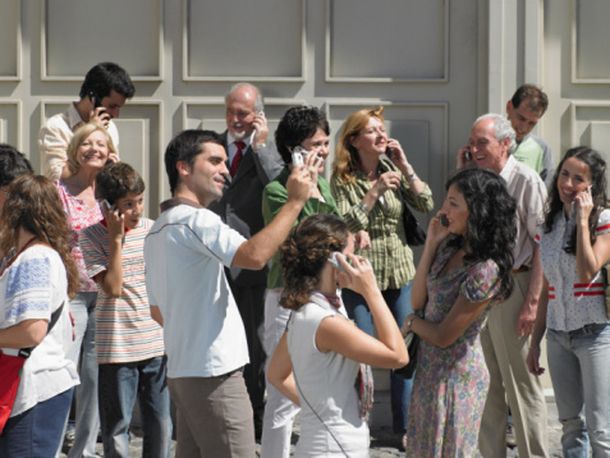 Acusan a las telefónicas de no comunicar bien los aumentos