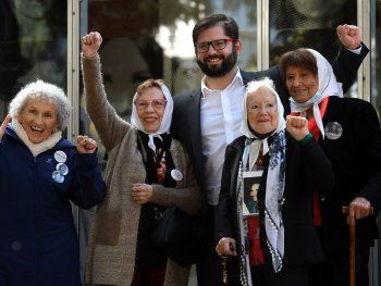 Alberto Fernández y Gabriel Boric recorrieron el Museo Sitio de Memoria Esma
