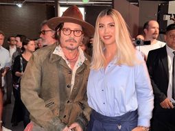Aseguran que Johnny Depp confundió a Wanda Nara con una empleada de limpieza