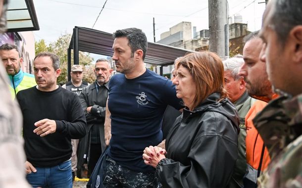 Los ministros Luis Petri y Patricia Bullrich en la zona de Zárate y Campana.