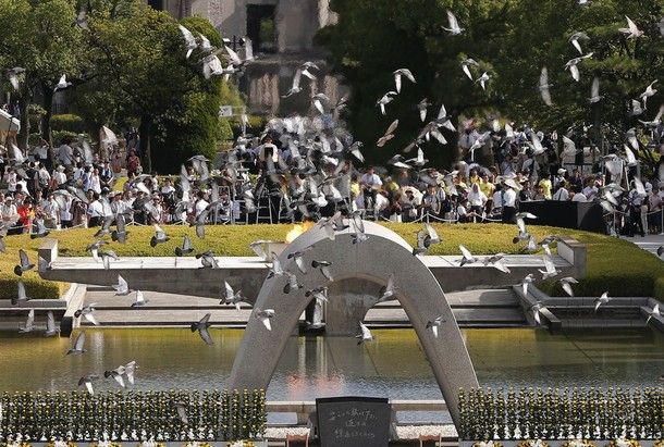 Hiroshima recuerda a las miles de víctimas de la bomba atómica
