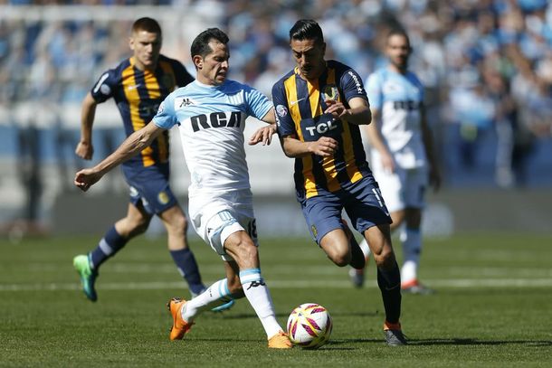 Racing le rompió el invicto y le arrebató la punta a Rosario Central