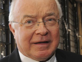 El Vaticano echó a un ex nuncio acusado de pederastia