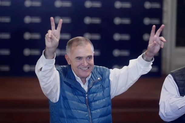 Osvaldo Jaldo se convirtió en el gobernador más votado de la historia de Tucumán