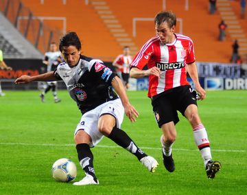 All Boys sorprendió y venció a Estudiantes en La Plata