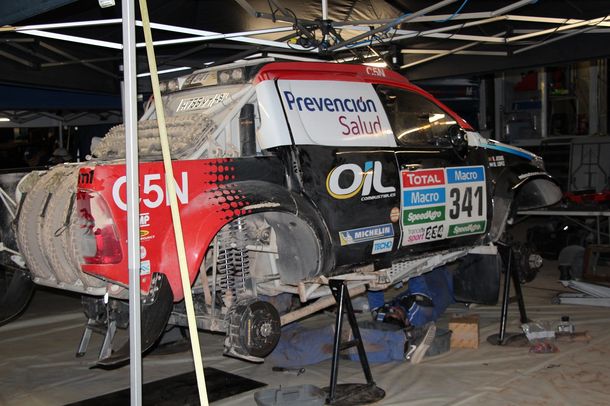 Gran actuación de Nazareno López en suelo chileno