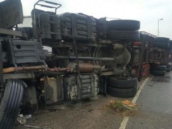 Camion Saqueado en Córdoba