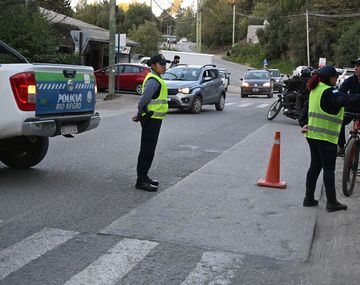Balean a estudiante de 13 años a la salida del colegio: dos detenidos