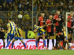 Scaloni habló del gol de Di María en el clásico rosarino: Estamos contentos, pero no por eso