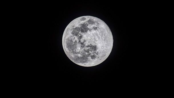 Luna azul: el fenómeno cósmico que coincidirá con Halloween