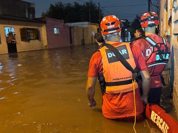 Lluvias provocan un desastre en Córdoba: fotos y videos similares a los de Bahía Blanca