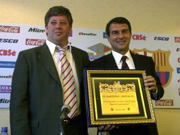 si perdiamos por un error arbitral, le pegaba a mi viejo si perdiamos por un error arbitral, le pegaba a mi viejo