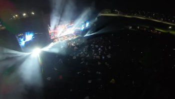El show en vivo y gratis de Los Fundamentalistas del Aire Acondicionado El show en vivo y gratis de Los Fundamentalistas del Aire Acondicionado