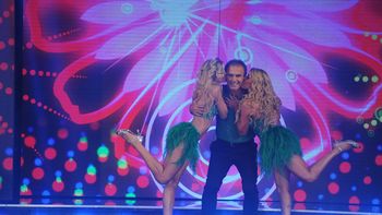 Candela, Oscar y Nancy Ruggeri bailaron juntos. Candela, Oscar y Nancy Ruggeri bailaron juntos.