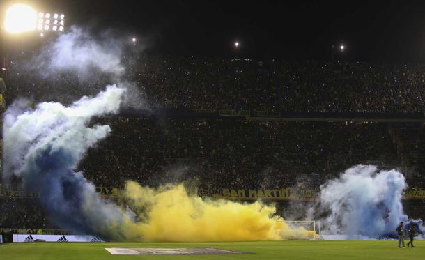 El conflicto entre el tarotista y el chamán de Boca