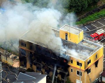 Un incendio intencional en Japón dejó casi 30 muertos