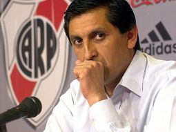 ramon diaz es el nuevo tecnico de river ramon diaz es el nuevo tecnico de river