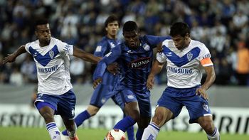 velez enfrenta a emelec en un amistoso en montevideo velez enfrenta a emelec en un amistoso en montevideo