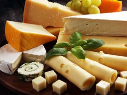 Estas son las 10 marcas de quesos que nunca debes comprar en México, según la Profeco Estas son las 10 marcas de quesos que nunca debes comprar en México, según la Profeco