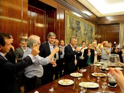 El presidente Macri realizó un particular balance de su primer año de gestión El presidente Macri realizó un particular balance de su primer año de gestión