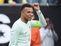 con uno menos casi todo el segundo tiempo, francia le gano 2-1 a brasil con uno menos casi todo el segundo tiempo, francia le gano 2-1 a brasil