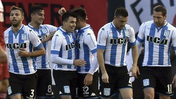 Racing podría perder a una de sus figuras Racing podría perder a una de sus figuras