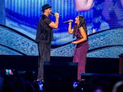 Ricardo Arjona brilló en su sexta función en Buenos Aires, con Ángela Leiva como invitada sorpresa Ricardo Arjona brilló en su sexta función en Buenos Aires, con Ángela Leiva como invitada sorpresa