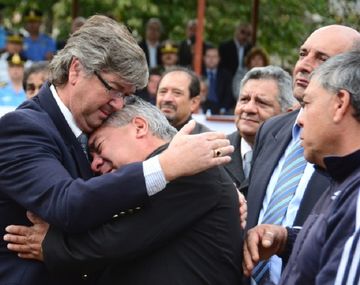Uñac homenajeó a los caídos en Malvinas: Sigue vigente el sentido de patriotismo y pertenencia