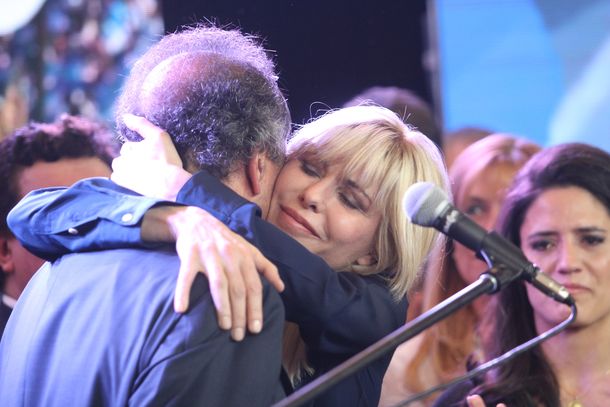 Scioli no pudo vencer un karma de más de 150 años de historia