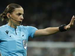 Por primera vez en la historia: una terna femenina dirigirá un partido en un Mundial