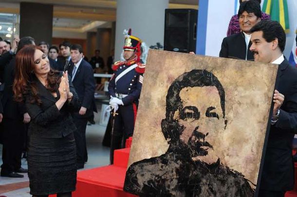 Mercosur: CFK viajó a Brasil para el ingreso de Venezuela al bloque