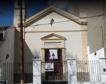 Ésta es la Iglesia San Pedro, de La Plata