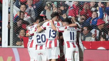 union aprovecho un error de gonzalez pirez y le gano a estudiantes en el debut