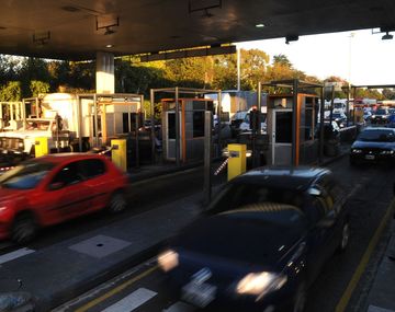 Multarán con hasta $10 mil a quienes pasen los peajes sin pagar