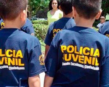 Sigue la polémica por la policía infantil