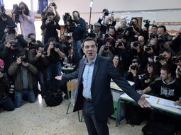 la izquierda gano las elecciones en grecia y acaricia la mayoria absoluta la izquierda gano las elecciones en grecia y acaricia la mayoria absoluta