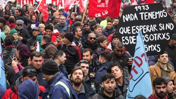 El PIT-CNT convocó a los trabajadores a un paro general parcial. El PIT-CNT convocó a los trabajadores a un paro general parcial.