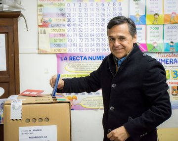 Giuliano votó en Santa Fe: Debemos definir y fortalecer un rumbo