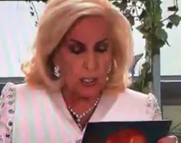 VIDEO: Un hincha de Rosario Central se coló en el programa de Mirtha