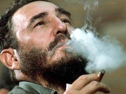 el lider de la revolucion cubana, fidel castro, cumple 90 anos el lider de la revolucion cubana, fidel castro, cumple 90 anos