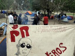 miles de jovenes acampan en mendoza para ver al indio miles de jovenes acampan en mendoza para ver al indio