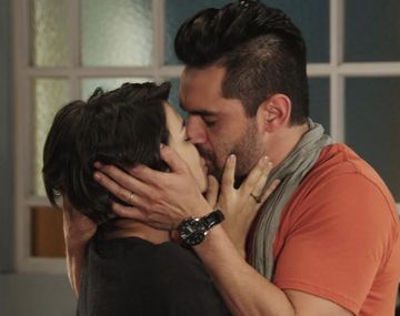 Los ricos no piden permiso: primer beso entre Agustina Cherri y Gonzalo Heredia