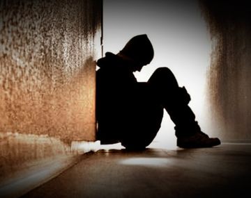 La acusan de tener un hijo con un adolescente