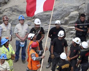 Mineros peru1