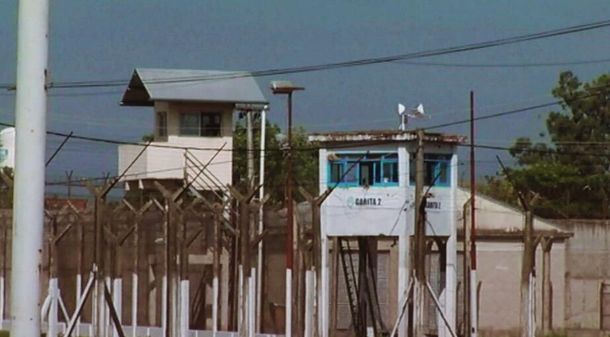 Un condenado por violaci&oacute;n que cre&oacute; desde la c&aacute;rcel de Las Flores un perfil falso en las redes sociales