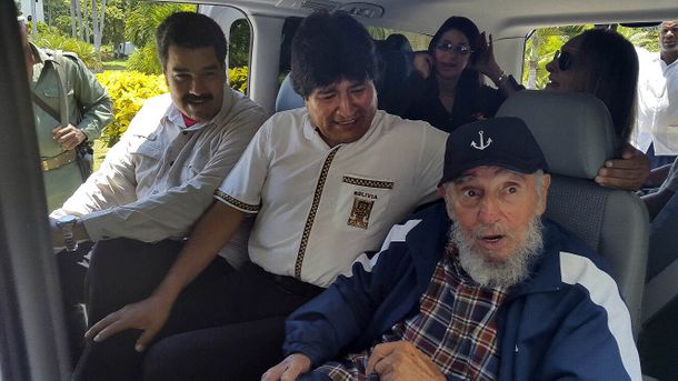 Fidel Castro reclama a EE.UU. deuda por cuantiosos millones de dólares