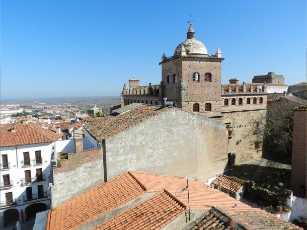 Dónde se rodó 'La Casa del Dragón'? Estos son los lugares de España y  Portugal en los que tiene lugar la serie